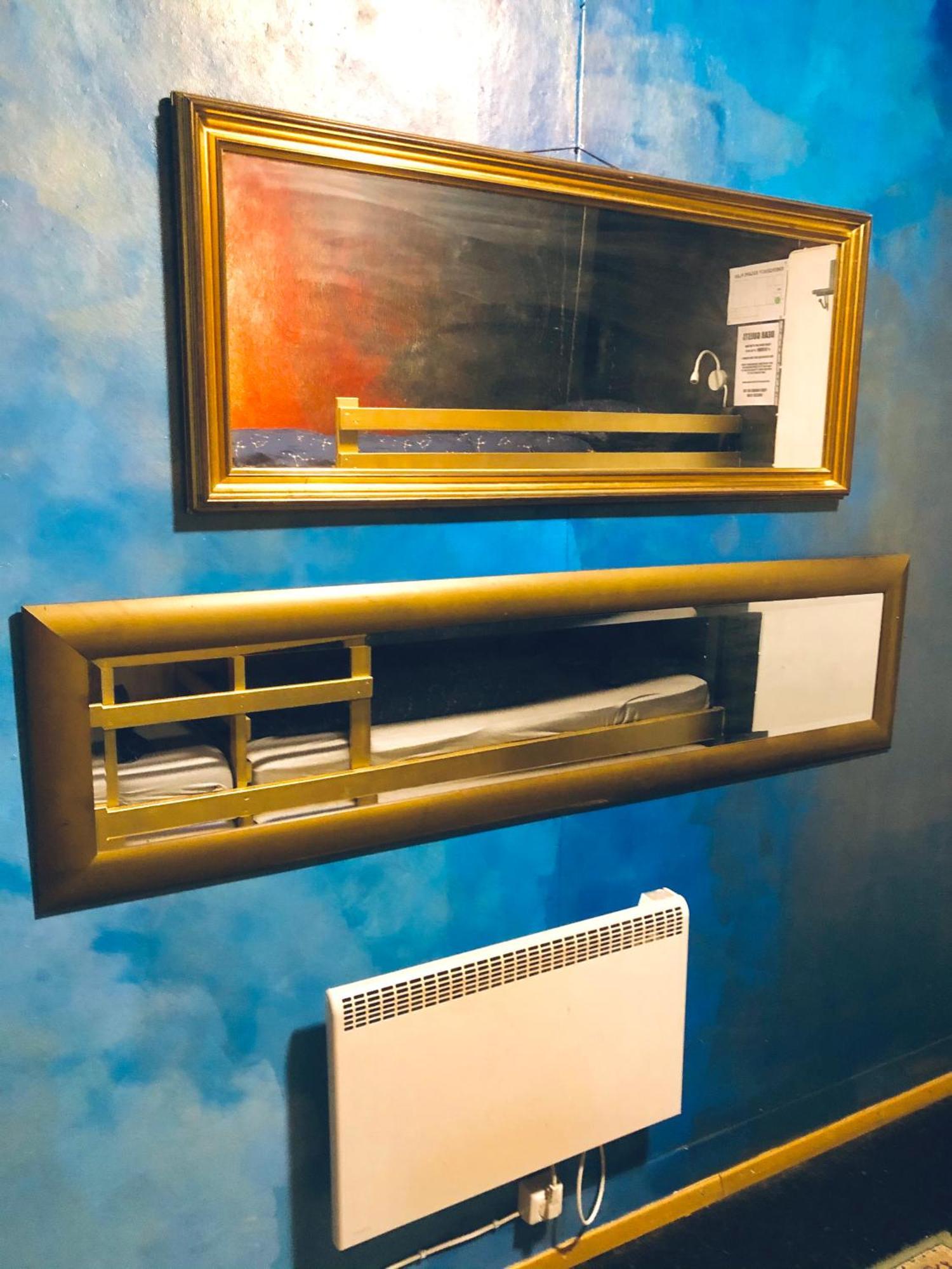 The Freezer Hostel & Culture Center Hellissandur Rum bild